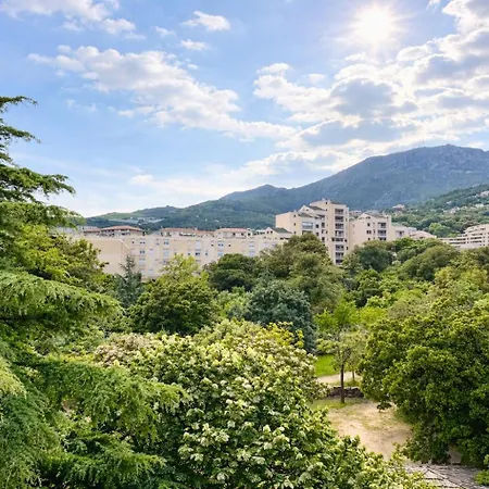 Vue Et Montagnes